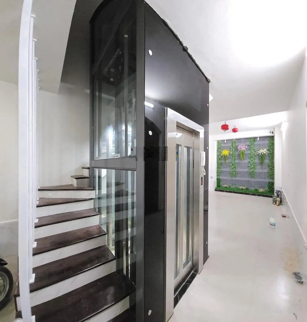 Hot CCMN dòng tiền 65tr/tháng. Tòa 55m2 * 7 tầng thang máy * 10 phòng full đồ * nhỉnh 11 tỷ