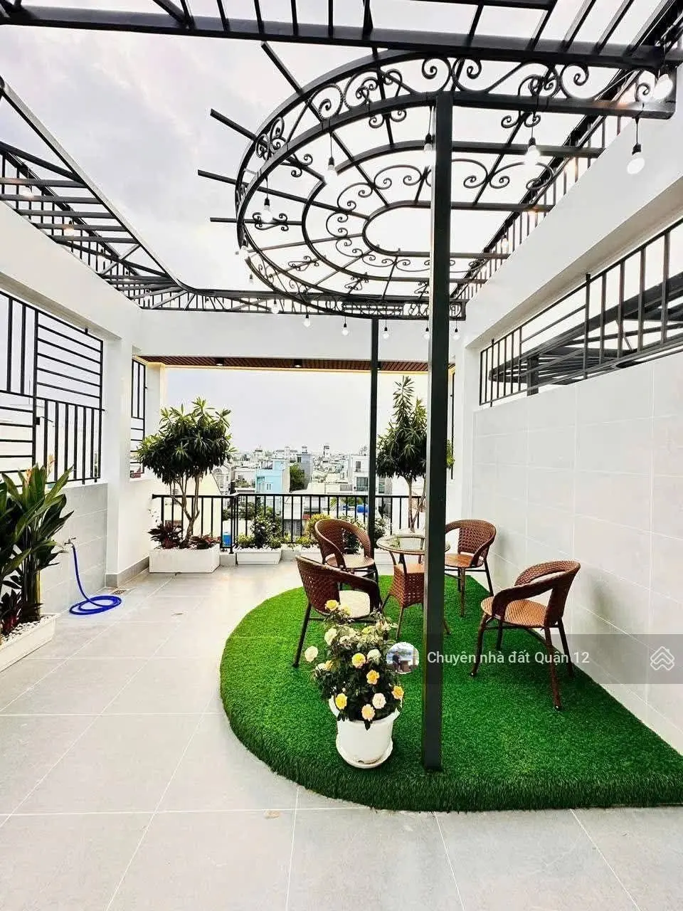 Siêu phẩm 4,5m x 15m. Xây 1 lửng 3 lầu Full nội thất 1/ Hẻm 8m Đường Thạnh Xuân 33