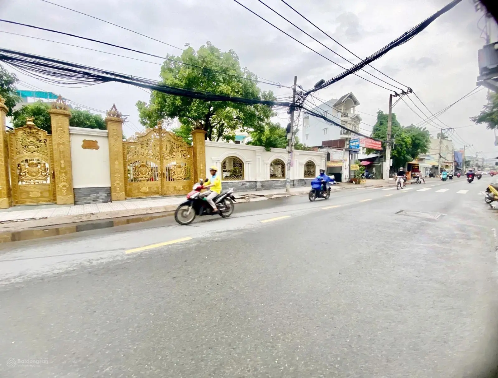 Tân Kỳ Tân Quý - Nhà 3 tầng 92m² - 16 ngủ nhà - Giá bán gấp 6.4ty TL xử lý công việc