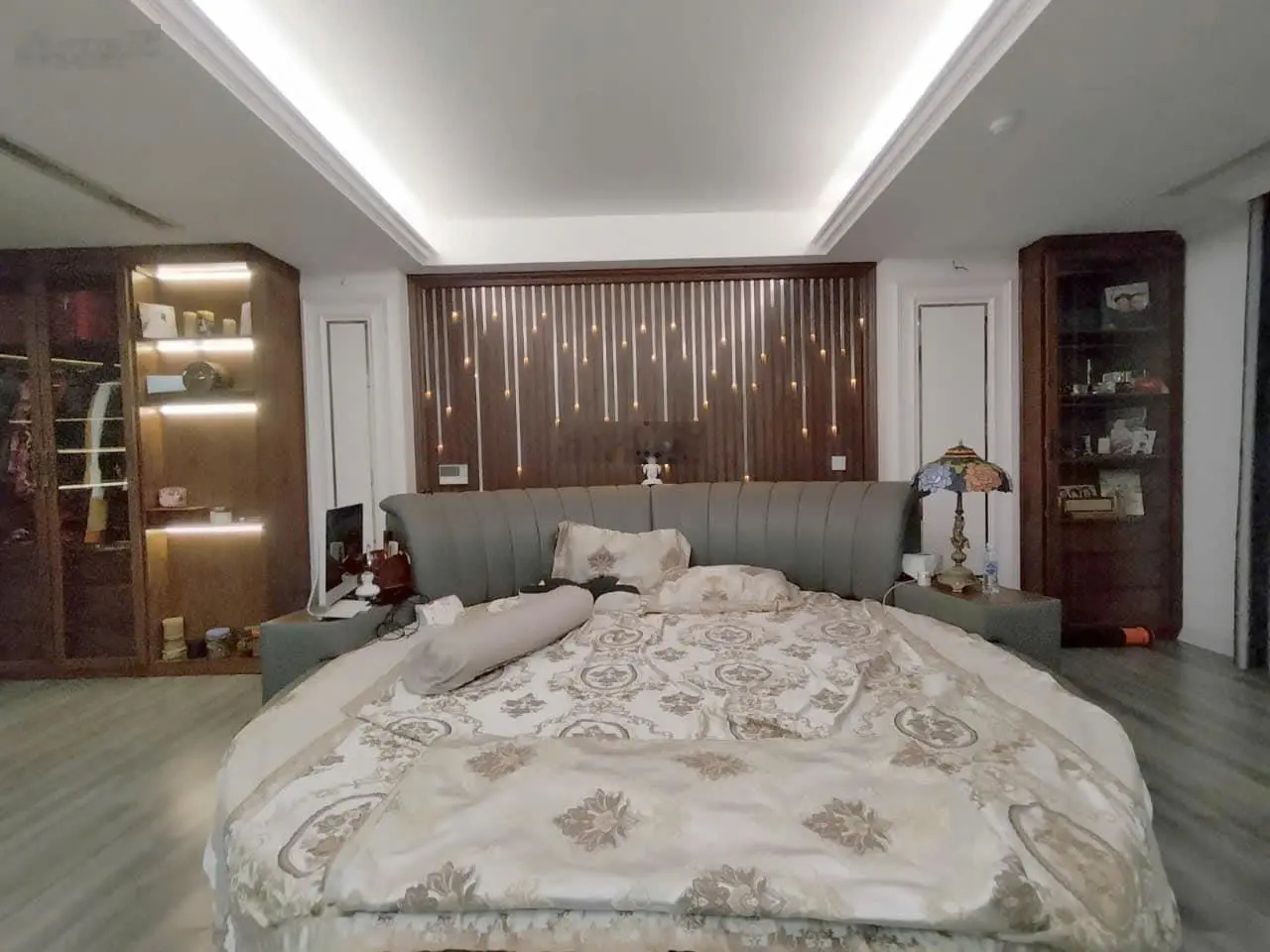 Phố phan văn trường 105m2 - 9 tầng thang máy - vỉa hè kinh doanh sầm uất - full nội thất. hơn 60 tỷ