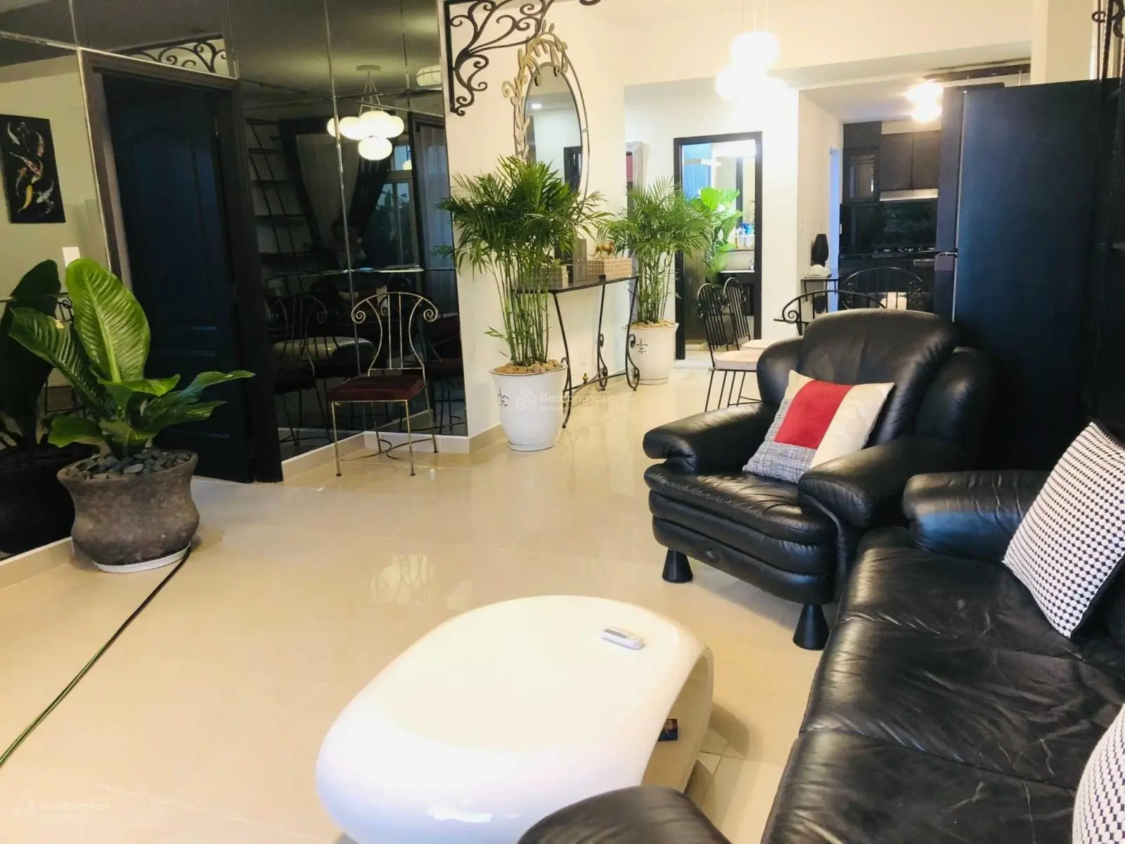 Elise Ngô - bán Cảnh Viên 2 - view công viên - giá 7.2 tỷ