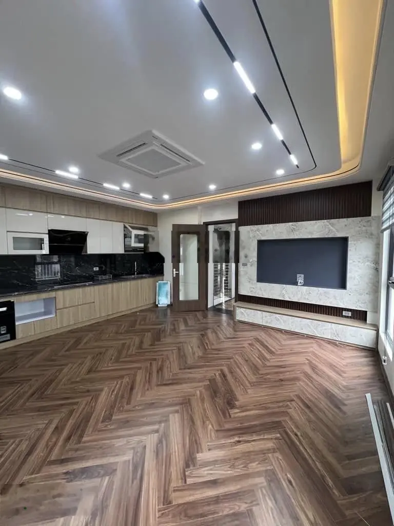 Bán nhà phân lô hàng không, lô góc thang máy gara ô tô kinh doanh, 6 tầng nhỉnh 12 tỷ