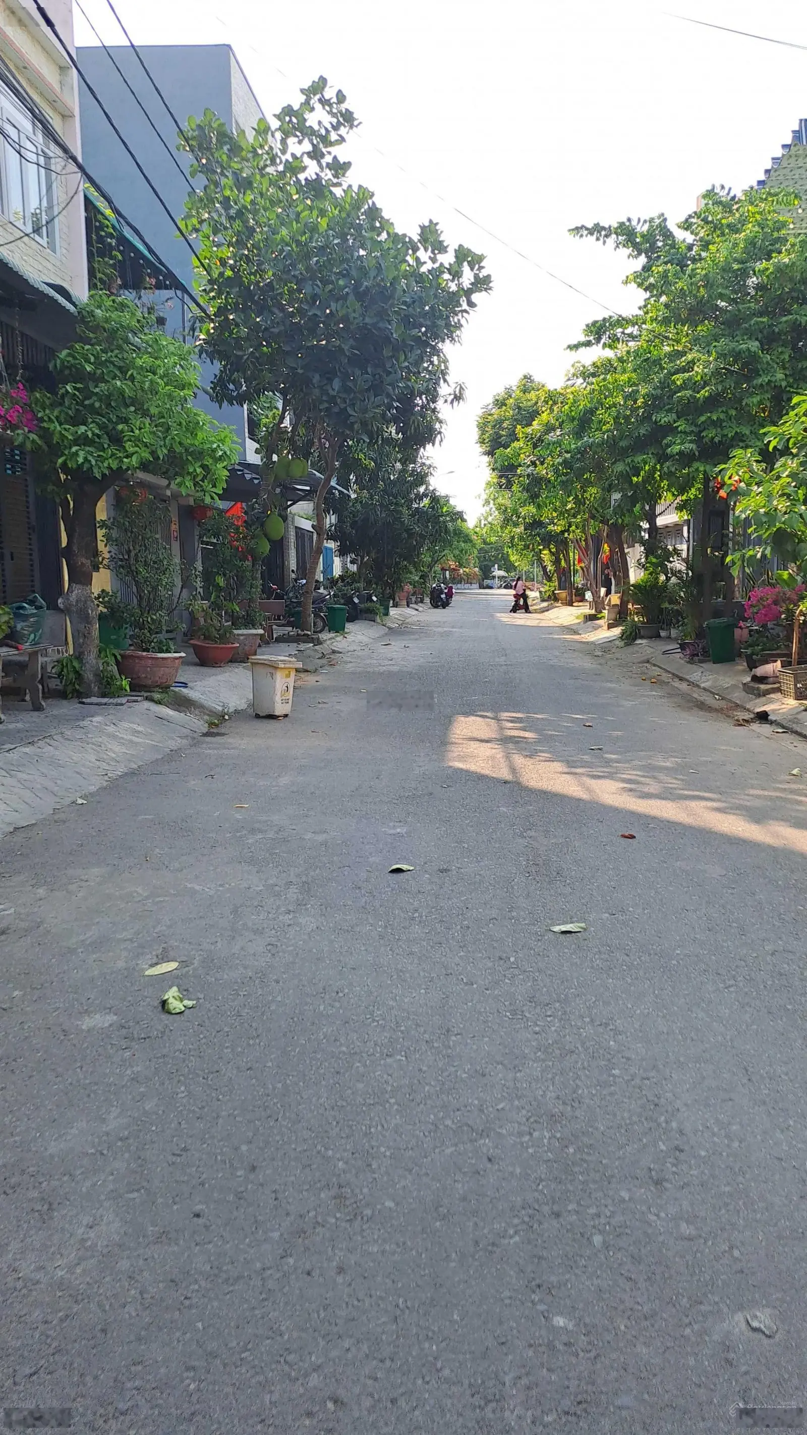 Bán lô mặt tiền Khánh An 11 gần trường đại học Sư Phạm . đường song song phạm như xương