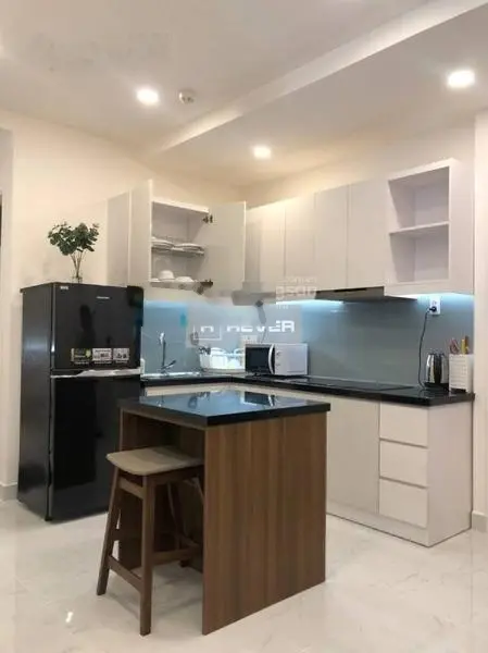 Bán căn hộ Terra Royal quận 3 tầng 10 72m2 giá 2 tỷ 650 triệu shr