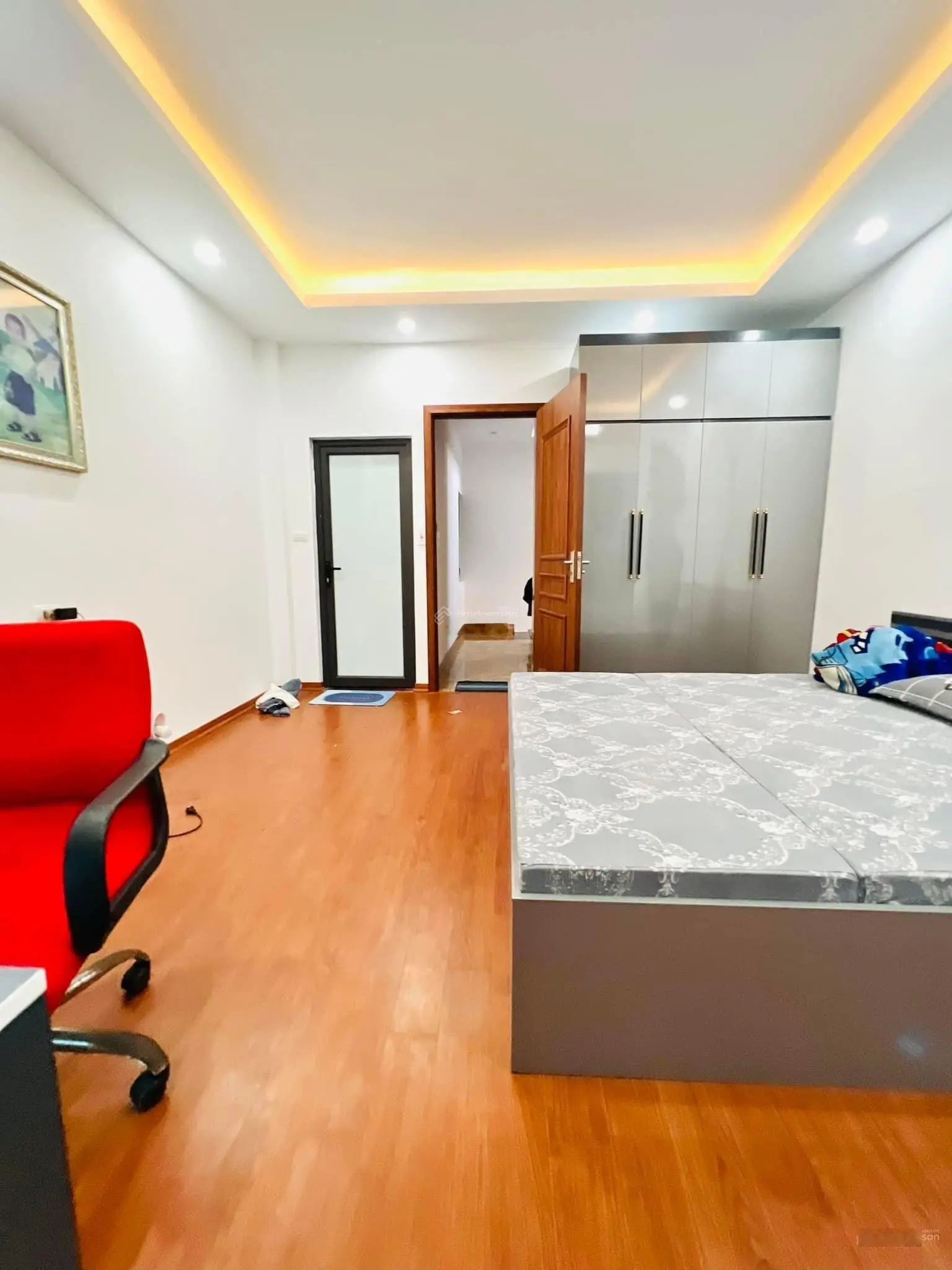(Siêu hiếm) bán 40m2 x 6 tầng thang máy - thông sàn - Xuân La, ngoại giao đoàn - giá 6.85 tỷ