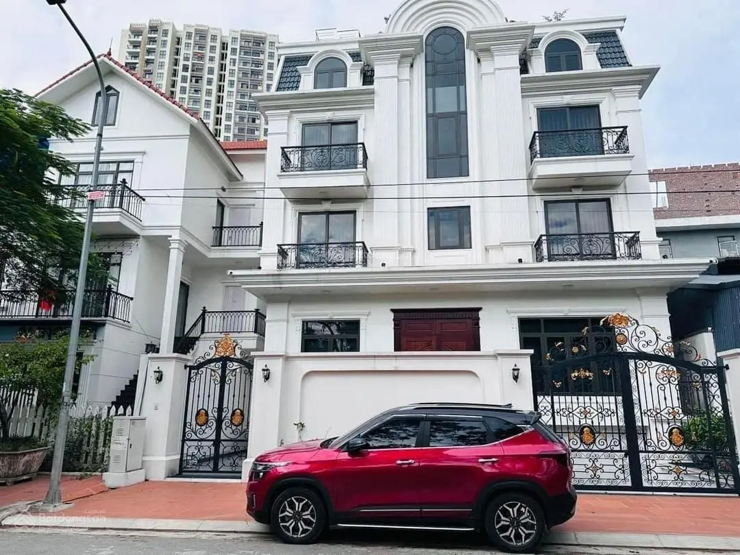 Siêu vip- siêu đẹp căn biệt thự Võ Cương