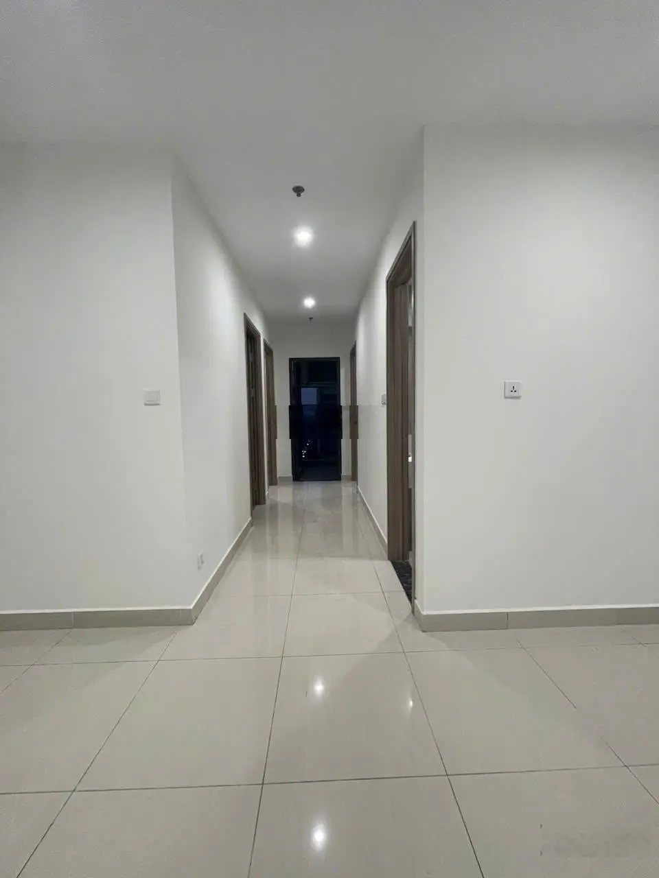 Chính chủ cần bán 10 căn tầng 18 ở 3 tòa S2.02, S2.03, S2.05 DT từ studio - 3PN