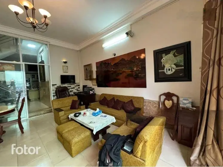 Bán nhà 3 tầng Phú Nhuận nhà đẹp như Villa, hẻm 6m, oto vào nhà, Phan Đăng Lưu, 41m2
