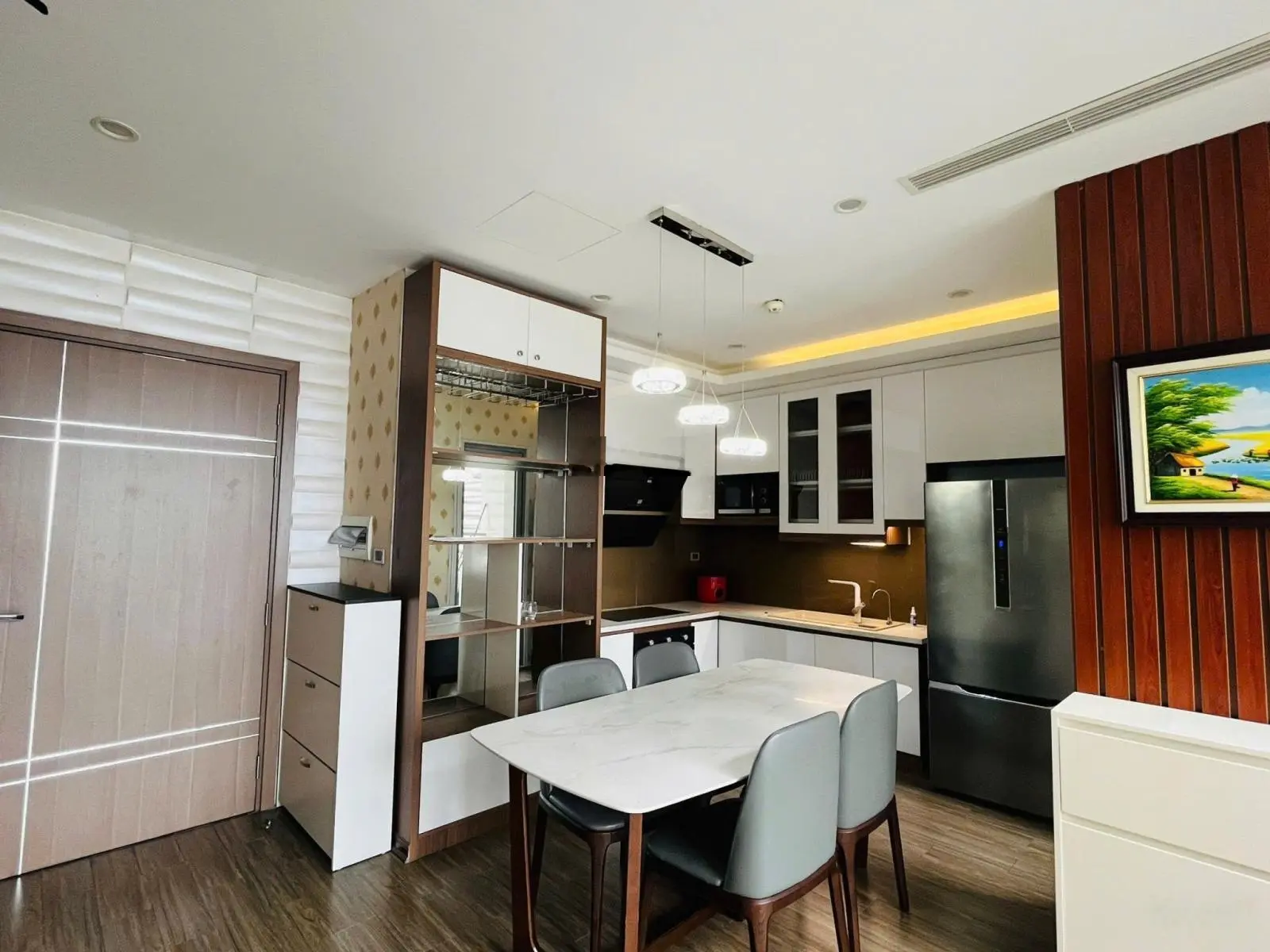 [Mới] Chính chủ gửi bán gấp căn Duplex thông tầng 3 Ngủ 100m Full đồ tại Vinhomes Gardenia Hàm Nghi