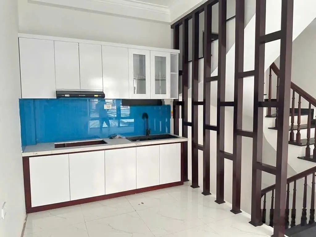 Bán Nhà 4Tx37m2 Ngõ Thông Thoáng Đỗ Ô Tô Gần Nhà Ngay Gần ĐH TDTT Cách QL6 500m