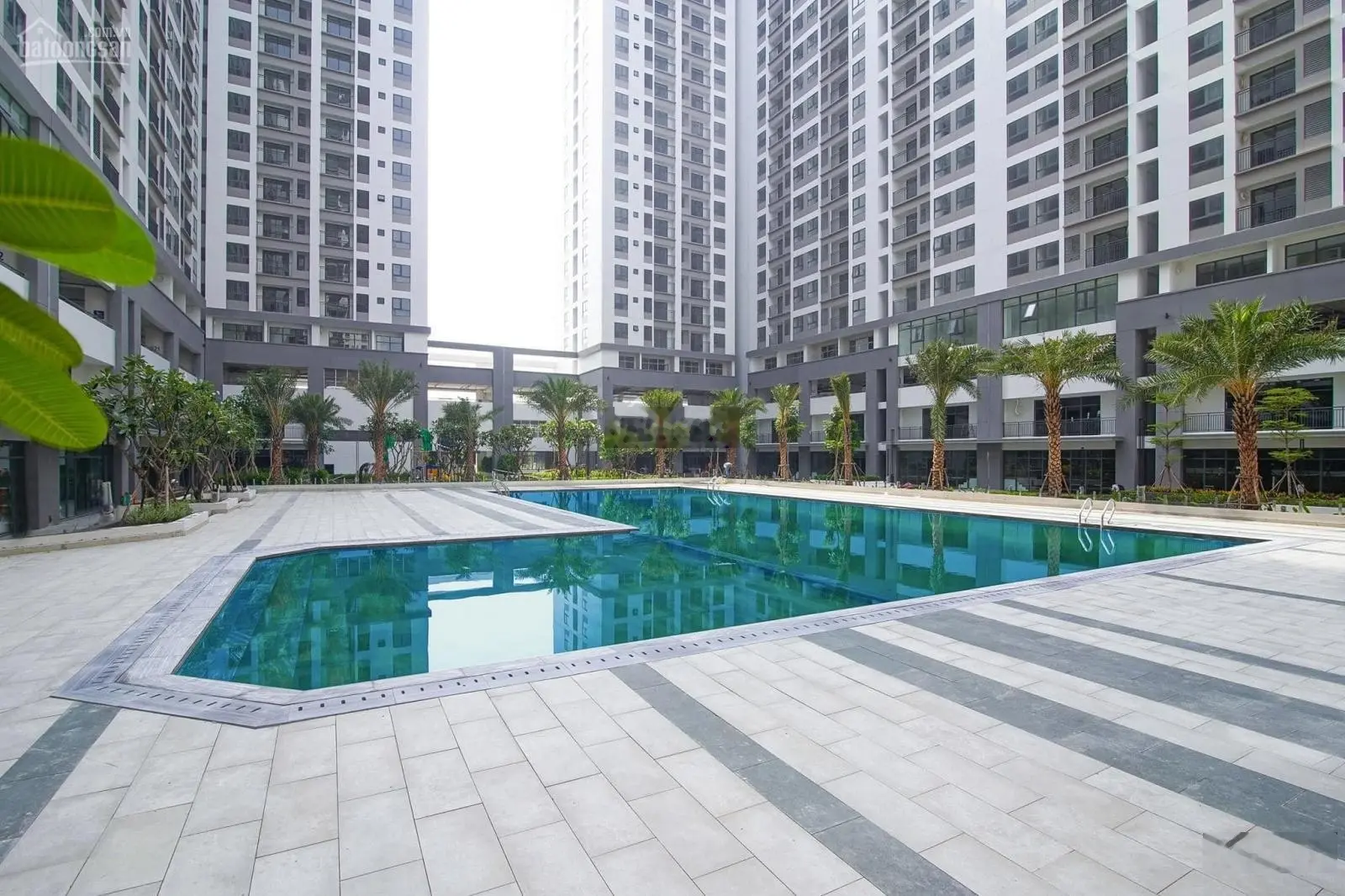 Bán CH Q7 Boulevard giá chỉ 2.5 tỷ/57m2 đầy đủ nội thất cao cấp. LH: 0931 866 ***