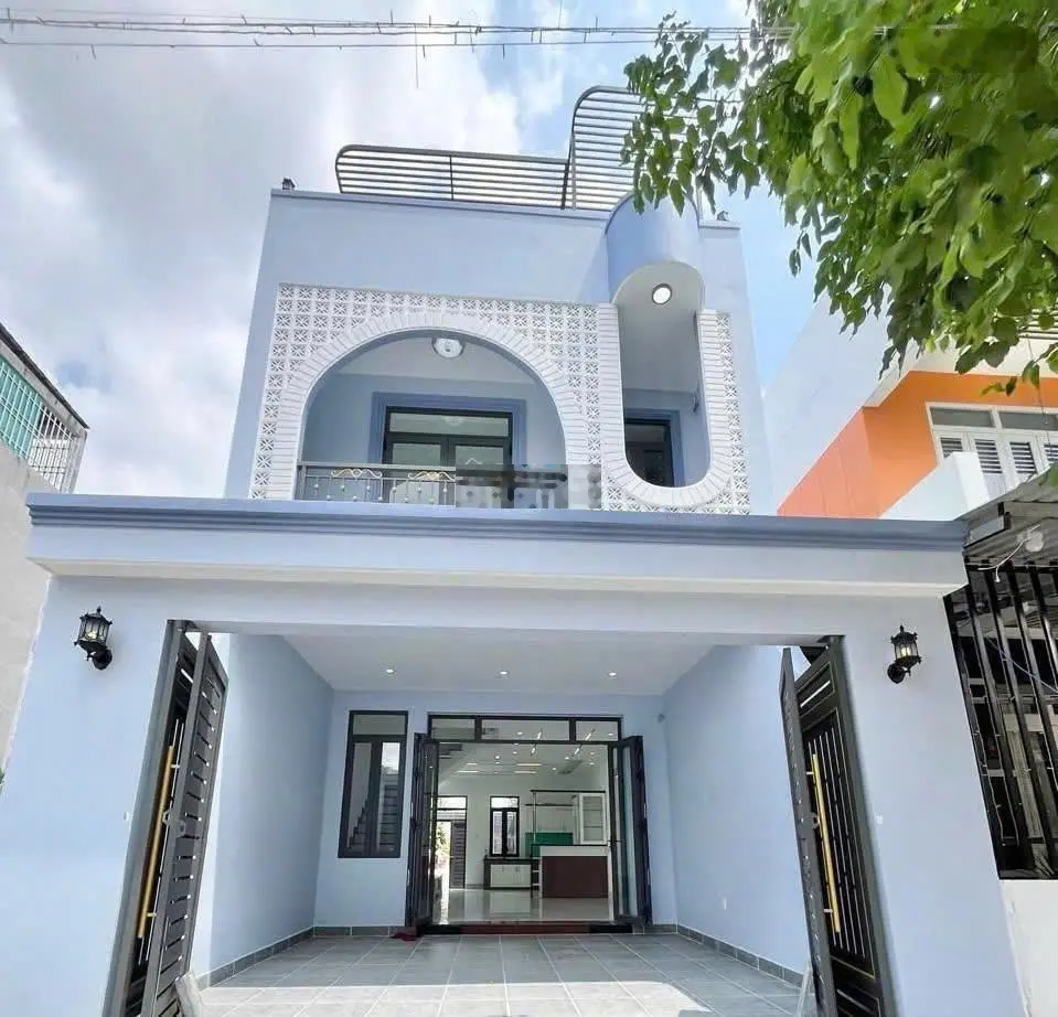 Ngân Hàng Đang Hỗ trợ chủ thanh lí 1 căn nhà mặt tiền kinh doanh buôn bán ngay Chợ Bình Chánh