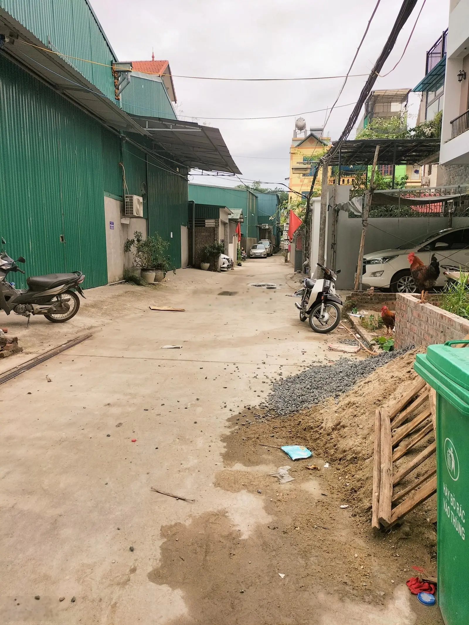Bán đất Cự Khối, long Biên DT 56m2 giá 4,2 tỷ(gần ô tô)