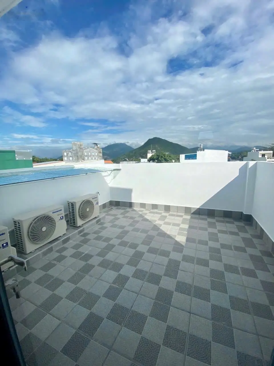 Bán nhà 2 tầng đường 2 ô tô né nhau, xã vĩnh ngọc, tp nha trang