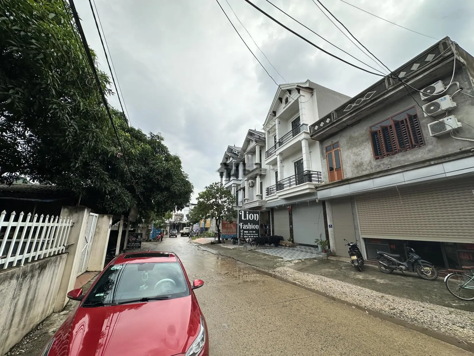 91m2 sẵn nhà 2 tầng bám đường liên Xã Nam Phương Tiến kinh doanh buôn bán sầm uất. Cách Quốc Lộ 50m