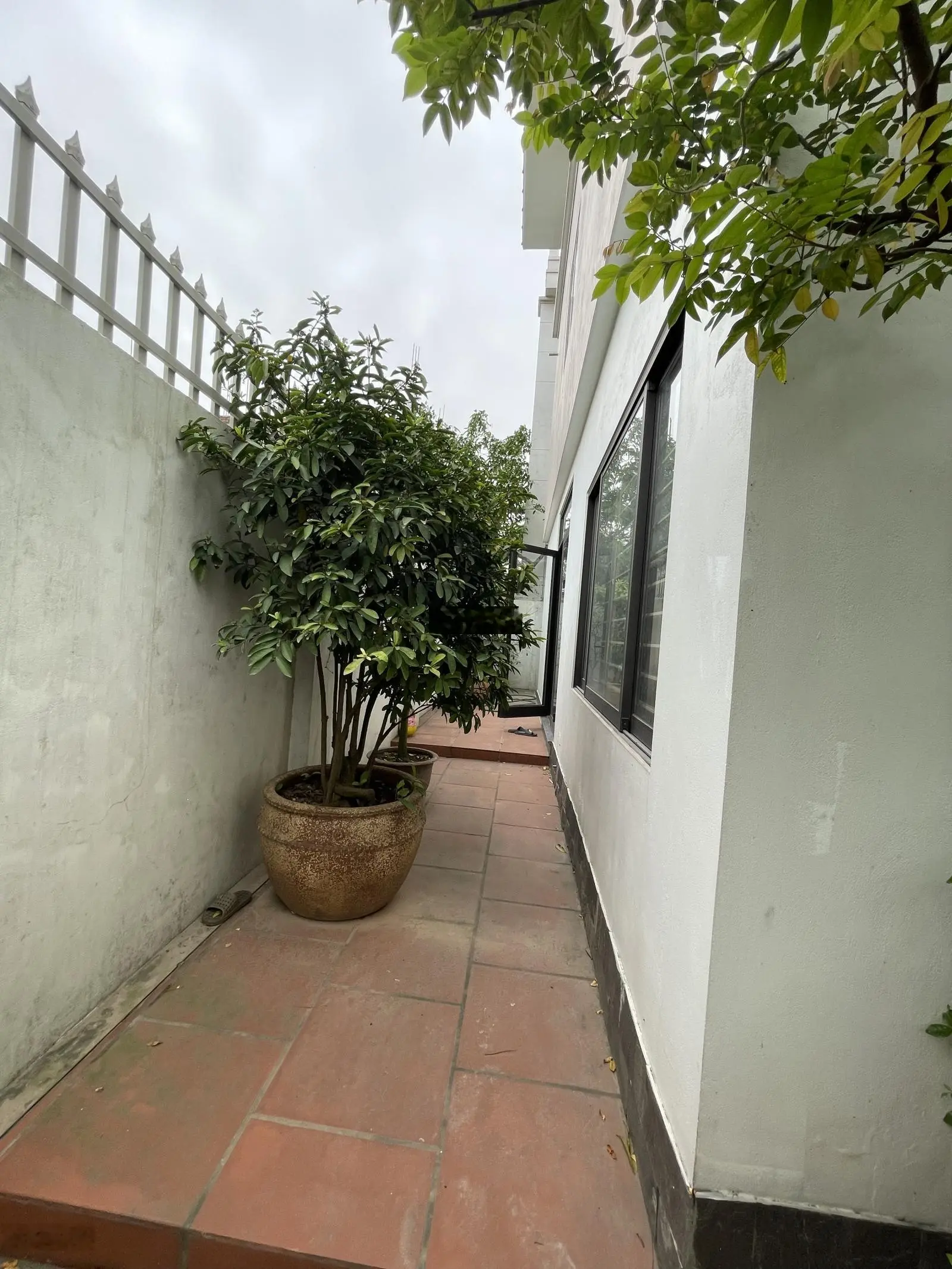 Biệt thự đơn lập 3tầng sang trọng 300m2 - khu đô thị hà phong -mê linh 0912.237.306
