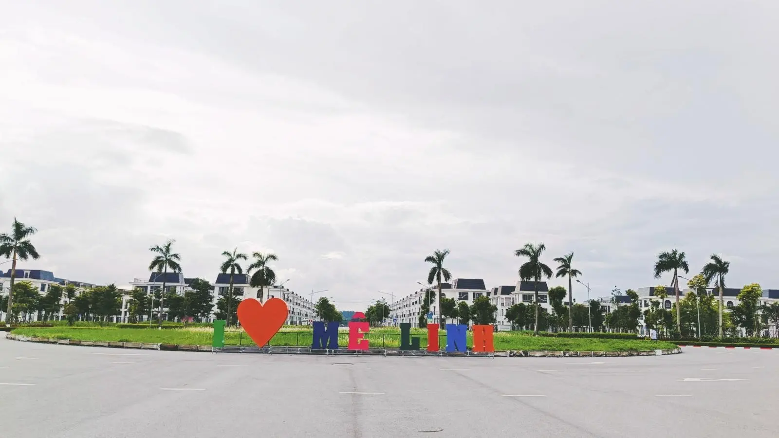Quỹ căn biệt thự, nhà vườn đa dang, chênh nhẹ sau phiên đấu giá 02/08/2024 tại HUD Mê Linh Central.