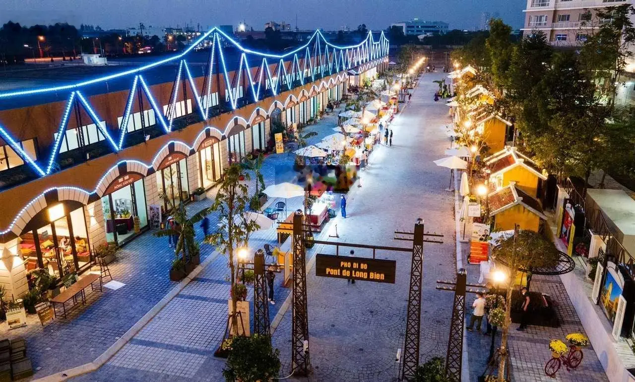 Giá bay nhanh. Chính chủ cần bán căn hộ 128m2 Essensia