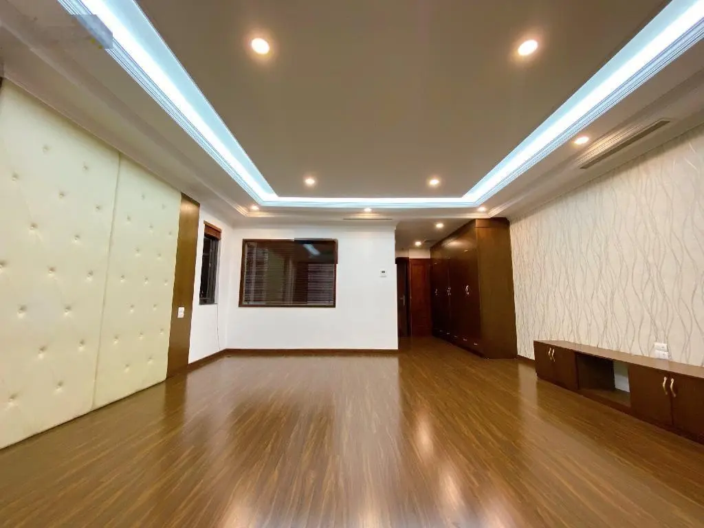 Bán nhà mặt phố đôi Nguyễn Hoàng NTL 76m 6 tầng thang máy thông sàn vỉa hè kd 48 tỷ