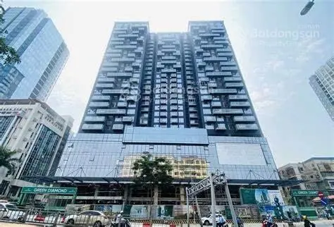 Địch cư nước ngoài nhượng lại căn 2PN 2VS ở Green Diamond 93 Láng Hạ