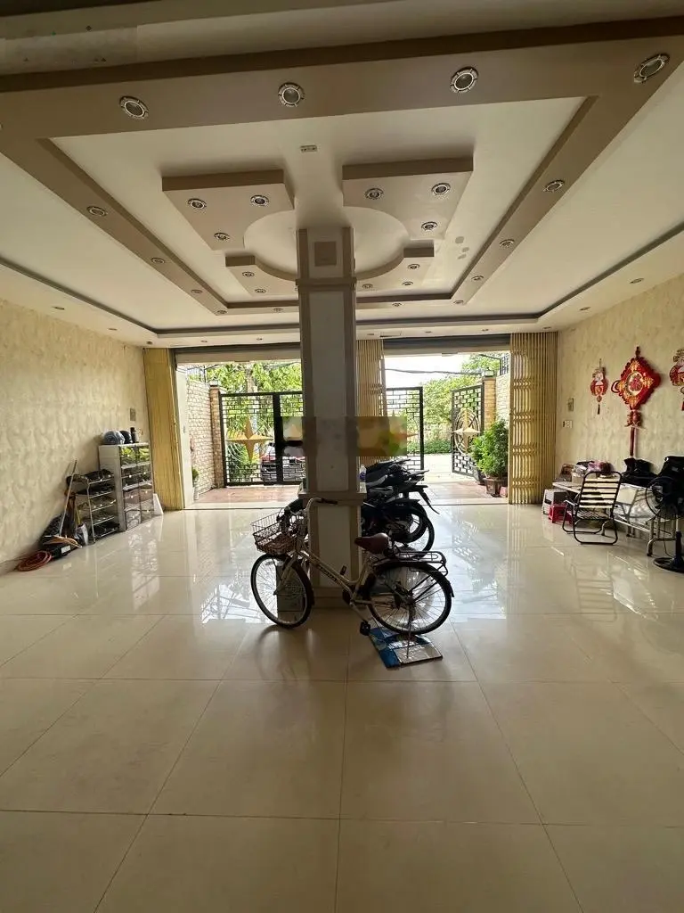 Bán nhà Mặt tiền quận 8 ,160m2,ngang 8,4 tầng,đường Trần thị ngôi,giá 27,5 tỷ (TL) Pháp lý chuẩn