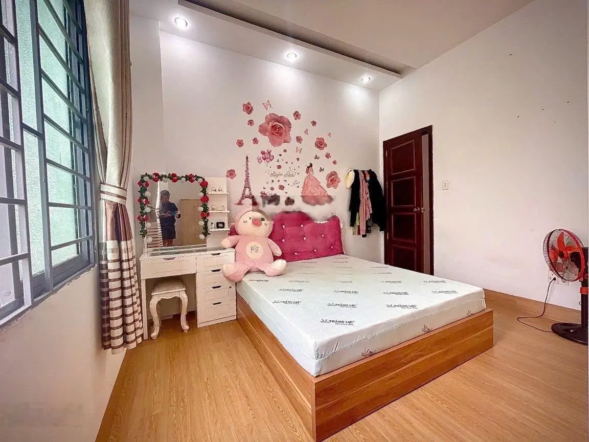 BÁN NHÀ - giá : 3tỷ4 Kiệt Lê Văn Hưu gần ngay Đại Học Kinh Tế - Diện tích : 65m 3 phòng ngủ