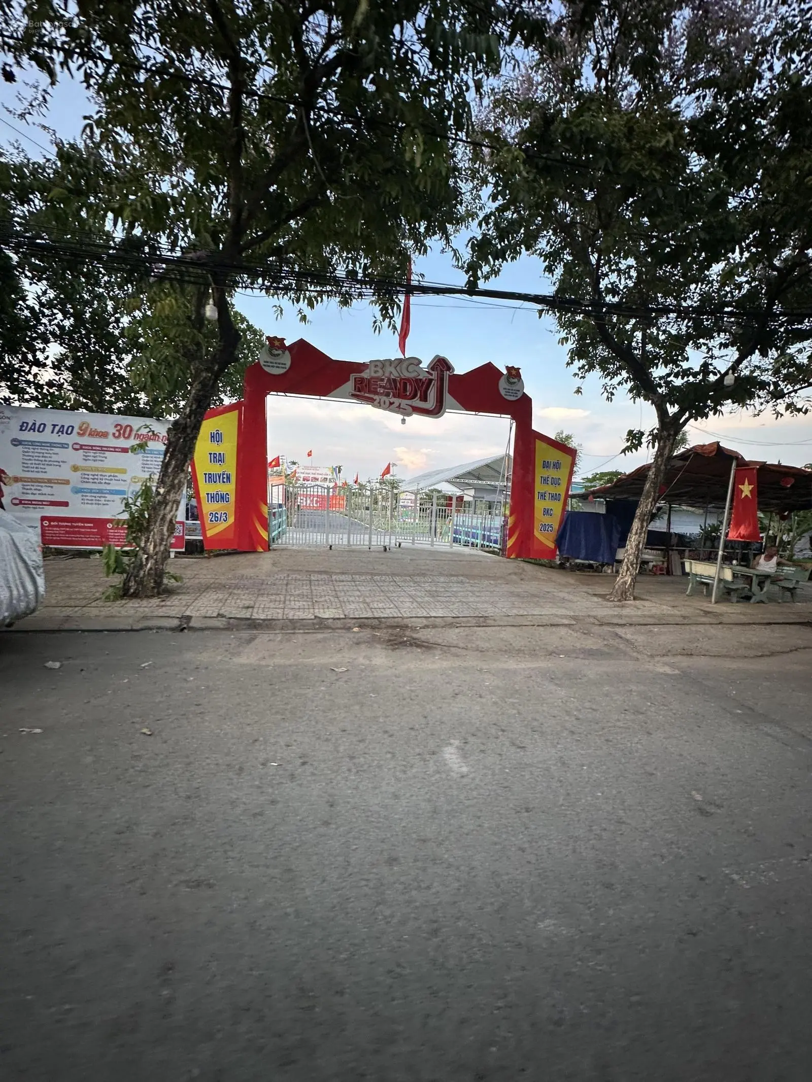 Bán nhà mặt tiền hẻm 12 - Đường số 8 - Hiệp Bình Phước - Thủ Đức,Diện tích 75m2(4x19m) Giá 7,5tỷ