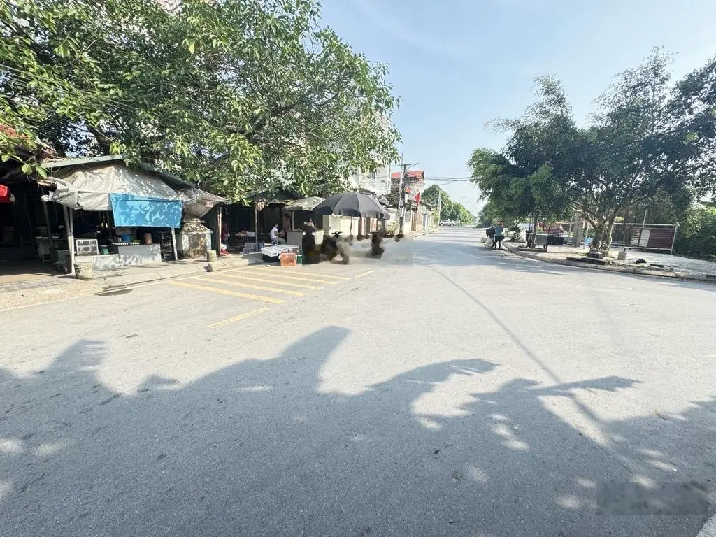 Giáp chợ Lễ Pháp - Tiên Dương - đường oto 16 cho vào đất - nở hậu đẹp - giá đầu tư
