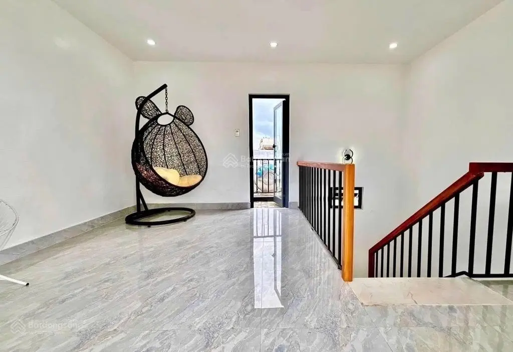 Nhà 4tầng kiên cố trung tâm hoà cường bắc hải châu,cách nhà 30m tô đậu đỗ ngày đêm -full nội thất