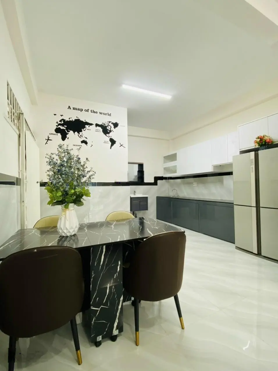 Bán nhà đẹp lung linh mặt tiền đường Phạm Thế Hiển, P6, Q8. Khu sầm uất phù hợp KD mọi ngành nghề