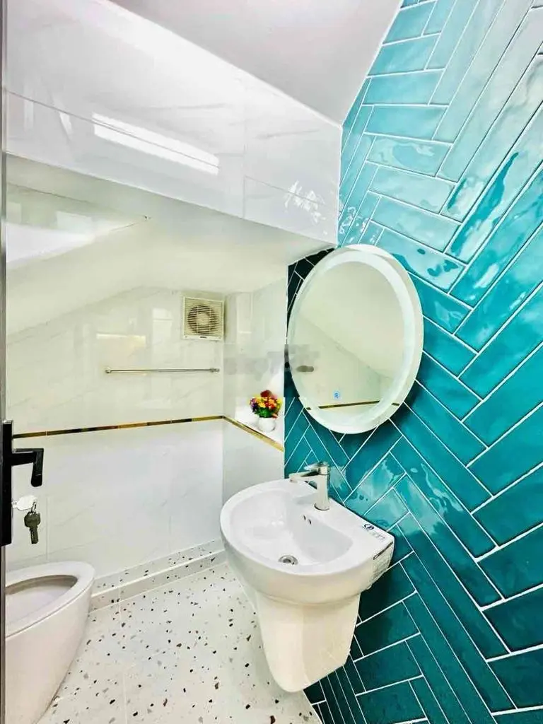 Chỉ 1 tỷ 950 triệu căn 31,2m2 đường Nguyễn Trọng Tuyển, p8, Phú Nhuận.