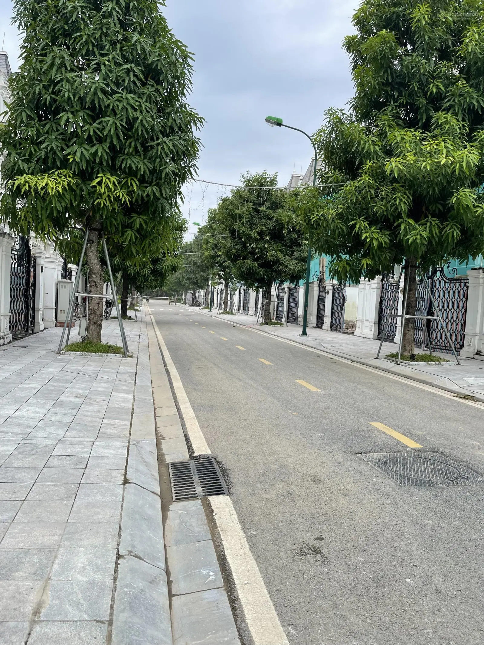 Bán đất 125m2 MT 7m khu đô thị Mỹ Đình 2, giá 37 tỷ