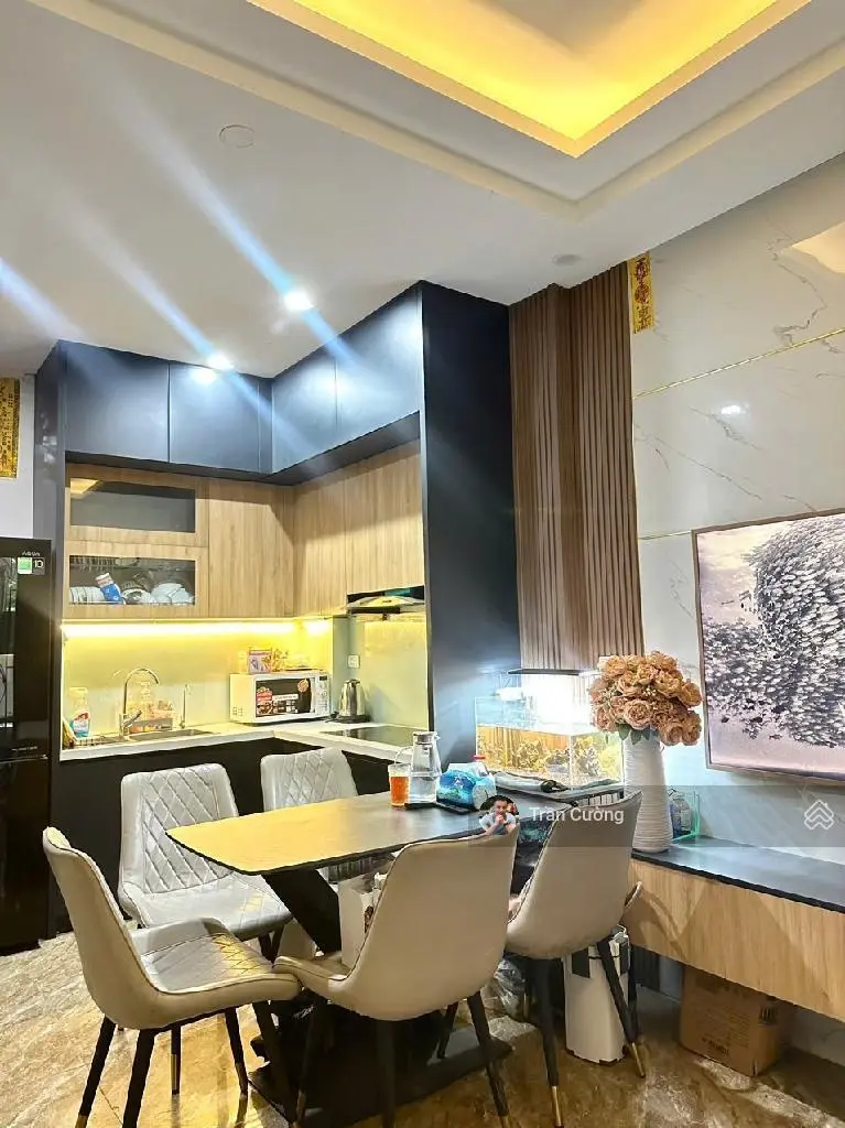 Bán nhà đẹp đón tết - Định Công, Hoàng Mai, ô tô đỗ cổng, 30m2, 6.7 tỷ