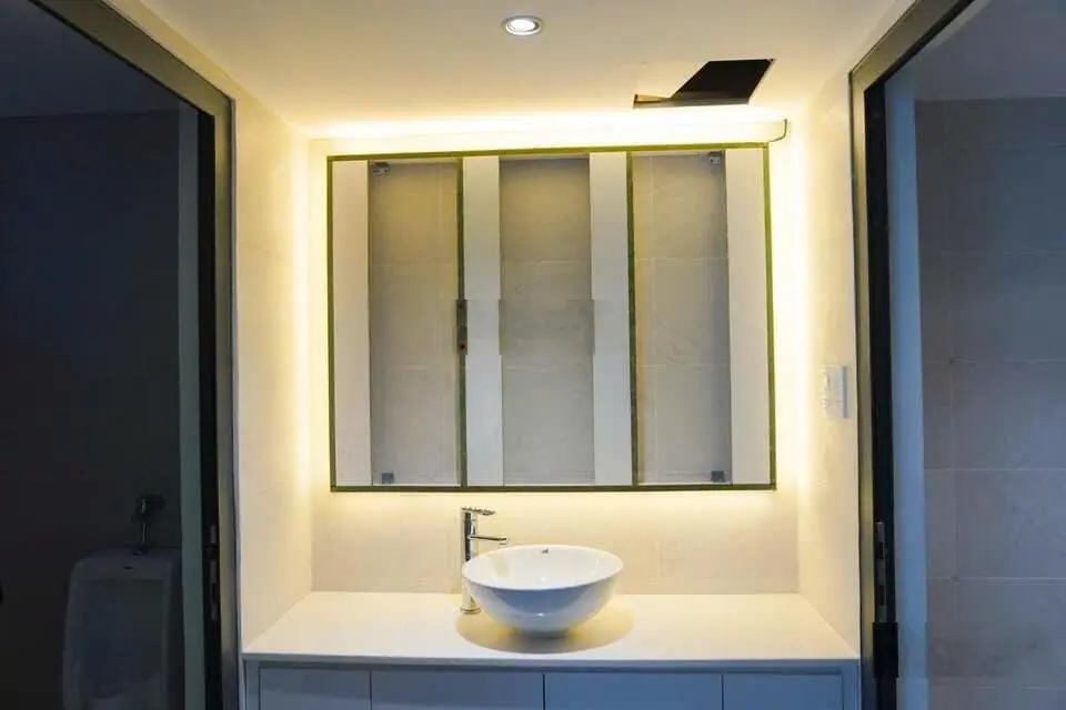 Bán căn R4-79 Hưng Gia, mt 6m, 1 hầm, 1 trệt 4 tầng, có thang máy, dòng tiền trên 70 tr/th