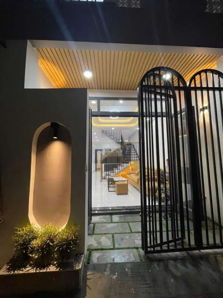 Cần bán nhà kiệt ông ích khiêm