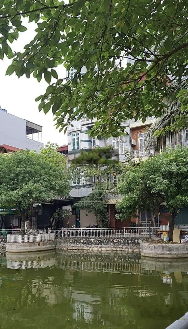 Bán nhà Tây Sơn, Đống Đa, mặt hồ kinh doanh đỉnh, gara xe 7 chỗ, xây văn phòng, CCMN