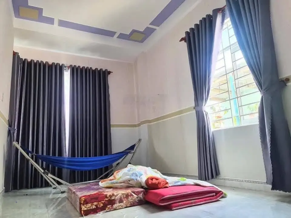 Giảm sâu căn nhà mặt tiền kinh doanh, 68,23m2, ngang 6m, 3 tầng, lộ giới 20m. LH: 0934136786