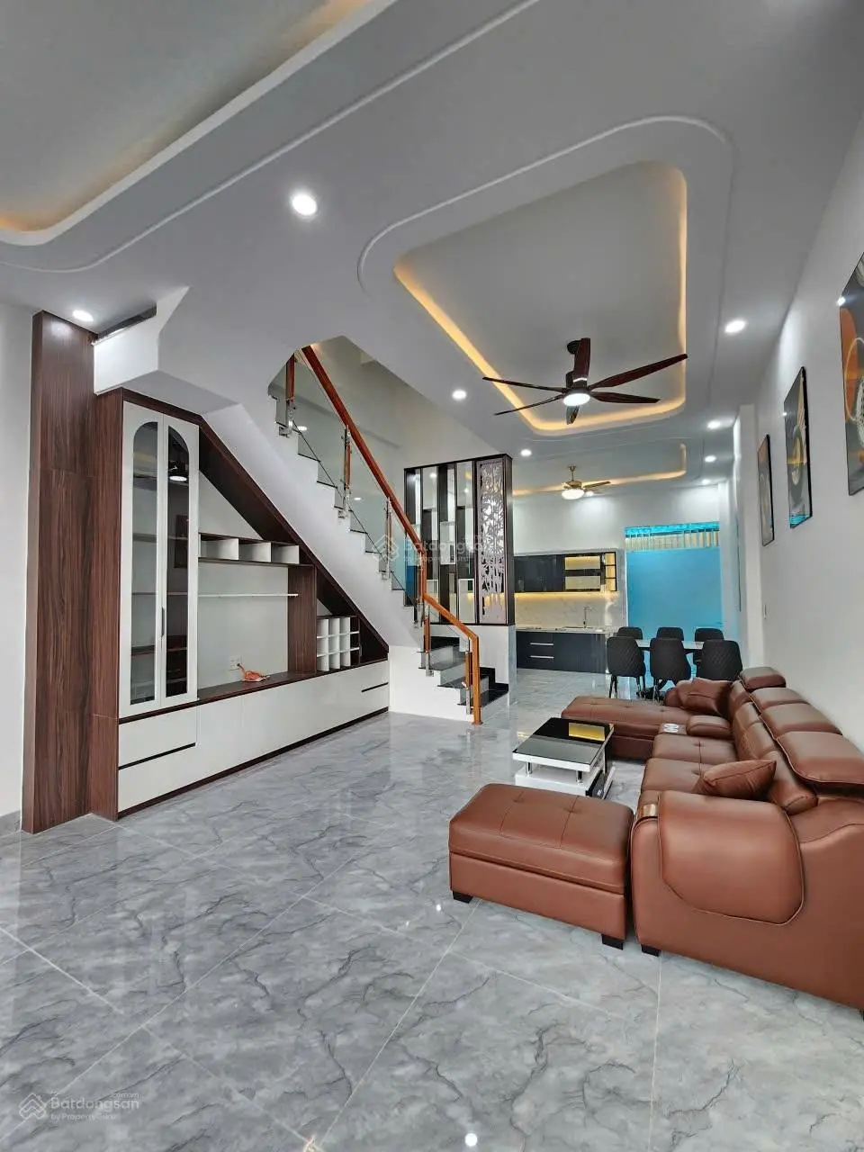 3ty6 nhà mới, DT 4,7x14 (64,5m2) 1 trệt 2 lầu 4PN gần vòng xoay An Phú