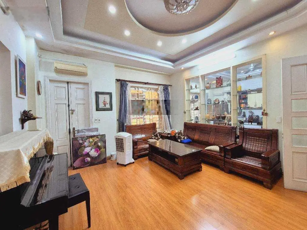 Bán nhà phố Phạm Tuấn Tài, Cầu Giấy, DT 58m2, 5T, MT8m, giá 18,5 tỷ, 0948 552 ***