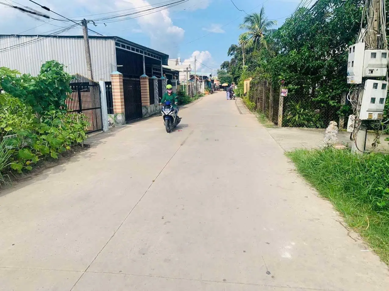 150m2 thổ cư, mặt tiền đường Nguyễn Thị Bài - xã Long An, giá siêu rẻ, sổ hồng sẵn, công chứng ngay