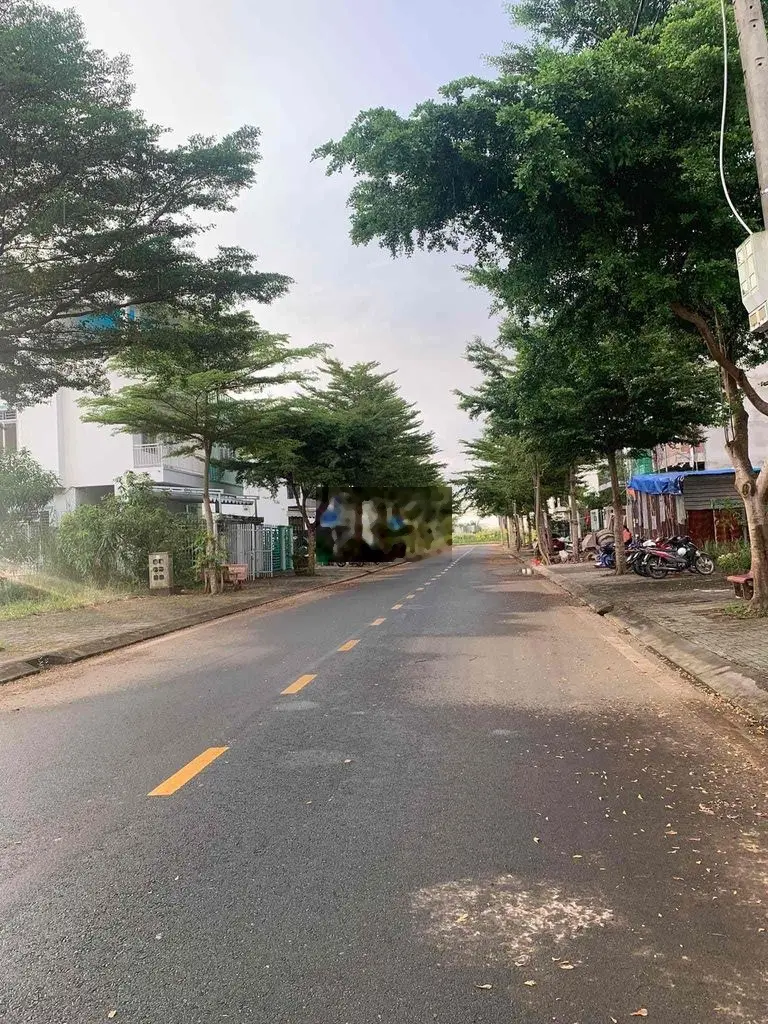 Bán nền đường số 6 KDC Minh Thắng