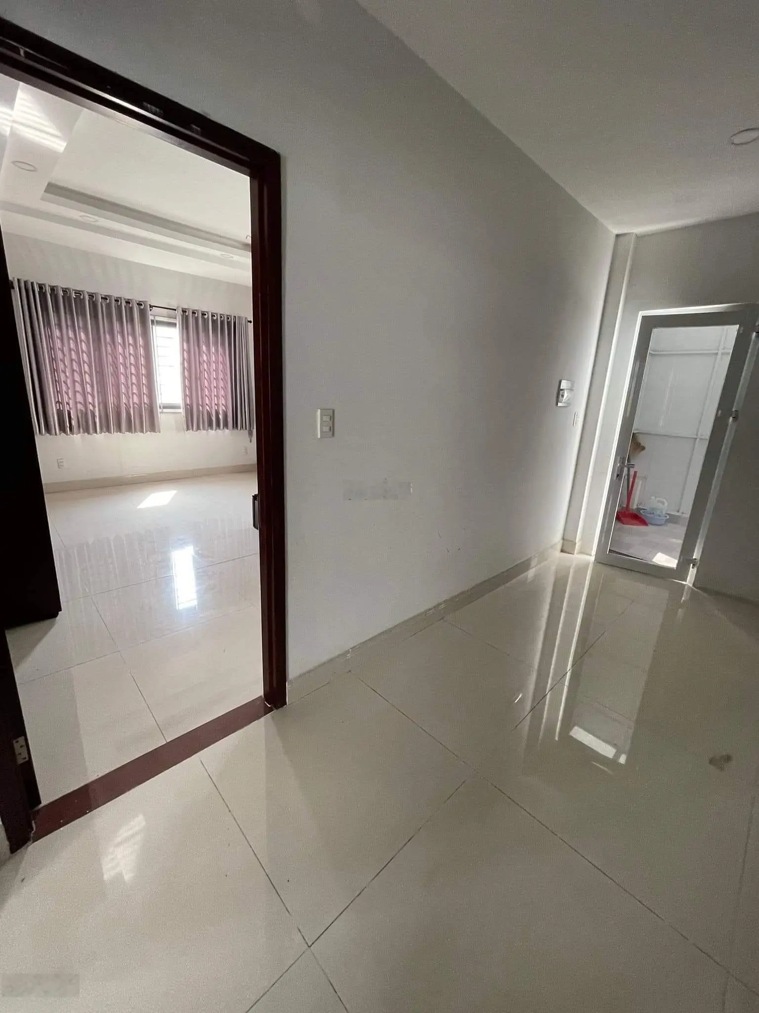 Nhà 3 tầng M. Tiền đường số 36 P. Tân Quy Q7 - Ngang 8*15m - Chỉ 2x tỷ
