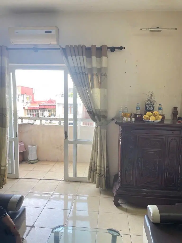 Bán căn góc 2pn 2vs toà CT1 chung cư 45 Nguyễn Sơn - diện tích 83.4m2 sổ đỏ lâu dài