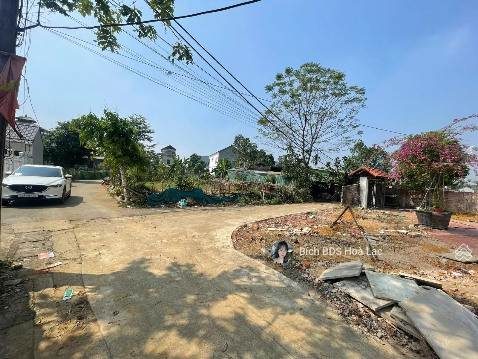 Bán đất Phú Cát, lô góc 130m2 mặt tiền 11m, tuyến 2, đường rộng liên thông, giá 2xtr/m2