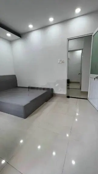 Nhà bán tại Quận 12 - Diện tích 4x10, kết cấu 1 trệt 2 lầu
