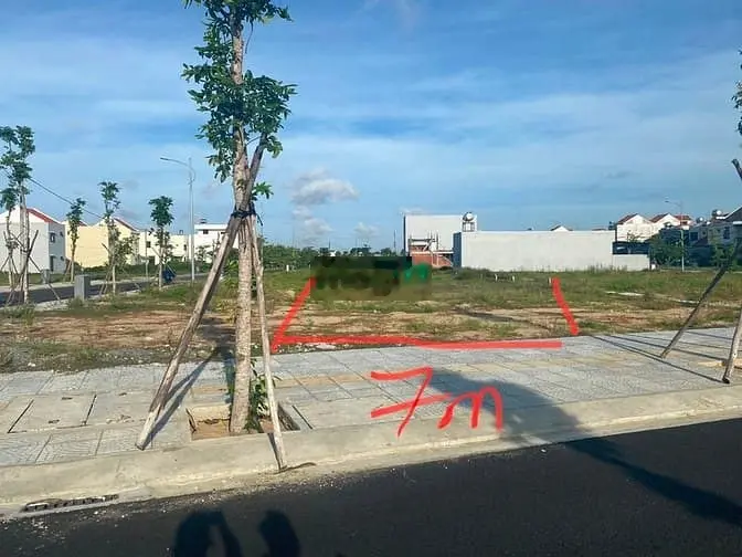 Cần bán gấp lô đất 175m2 ngang 7m,Phù hợp vs kinh doanh,siêu lợi nhuận