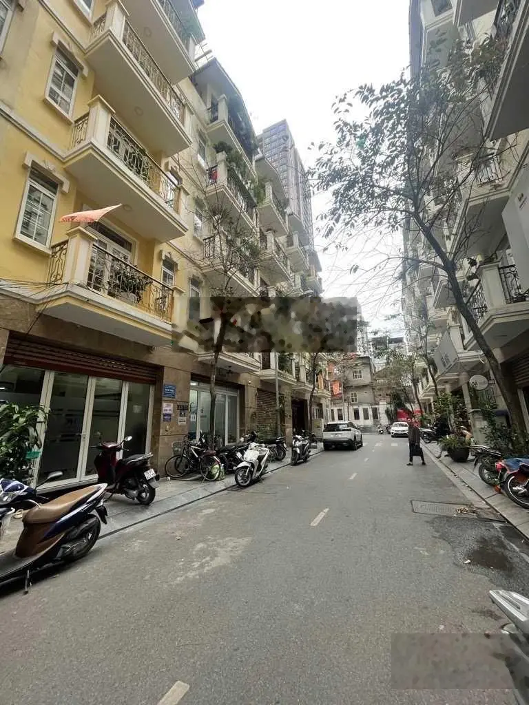 Bán biệt thự liền kề khu 96B Nguyễn Huy Tưởng, Thanh Xuân 5 tầng thang máy 26 tỷ 500
