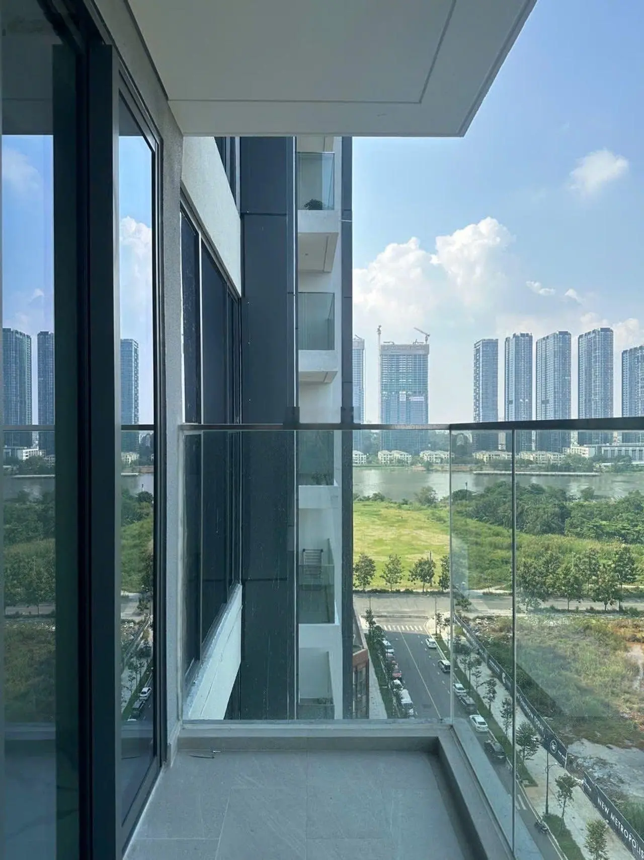Bán căn hộ chung cư tại the crest residence, giá rẻ nhất thị trường 14,5 tỷ vnd, diện tích 83m2
