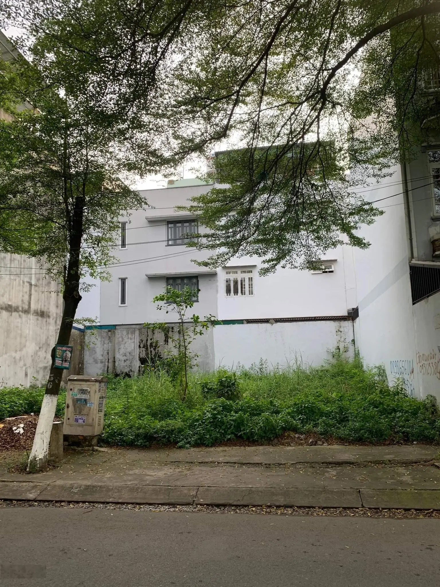 Chính chủ bán gấp đất khu dân cư đường Tam Bình, Thủ Đức. Giá chỉ 1,9 tỷ. Sổ riêng. 0906 806 ***