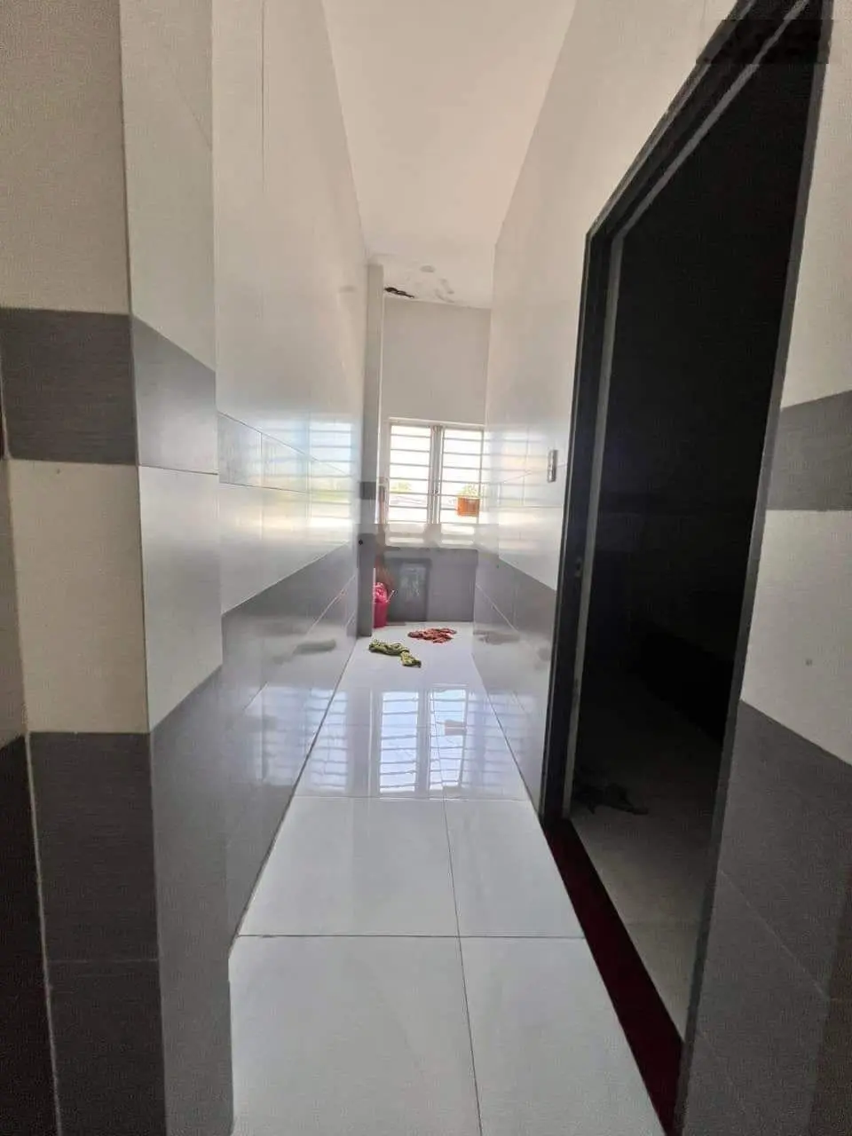 Bán nhà mới đẹp 3 mê đường 5,5m sát chợ Hòa Phát giá rẻ hơn nhà kiệt đầu tư sinh lời